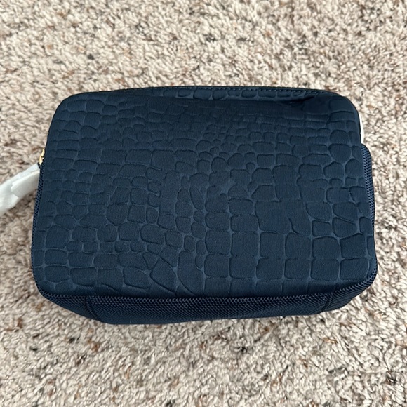 Stella & Dot Camera Bag - Picture 2 of 5